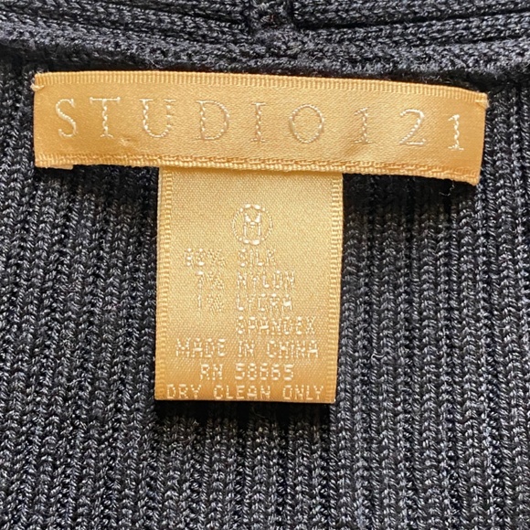 Studio 121 Black V Neck Sweater. - Picture 2 of 4